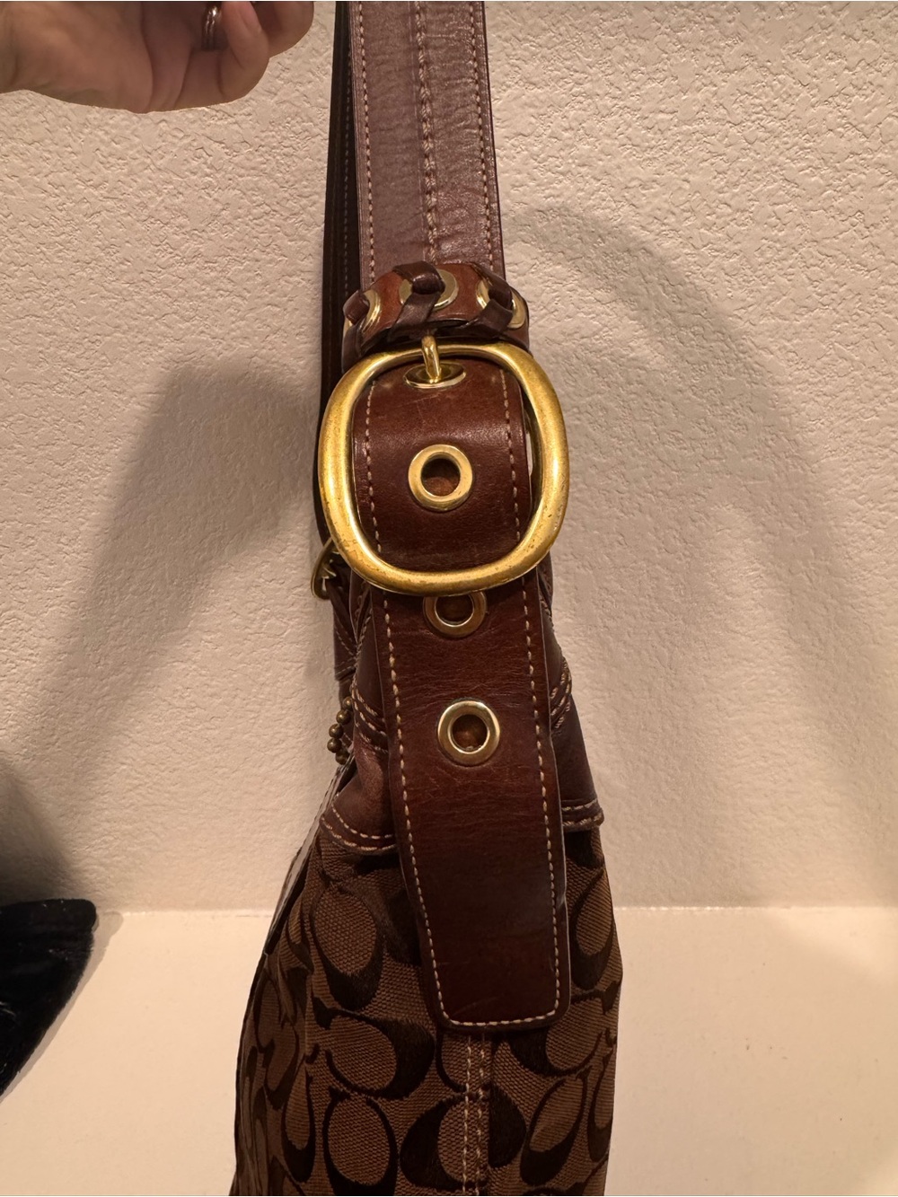 Coach Bucket Bag - Picture 6 of 8